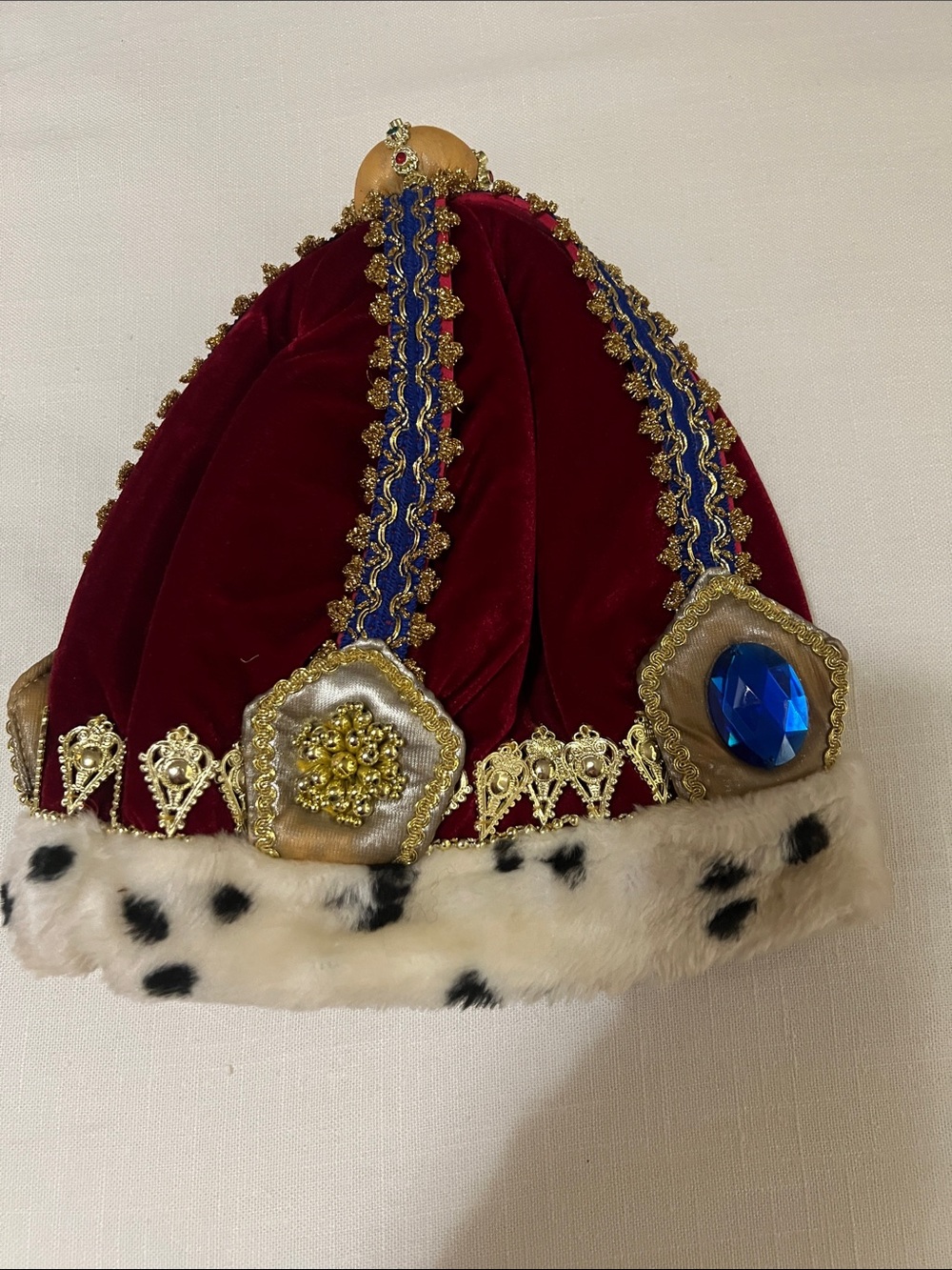 Halloween Costume Regal Red Velvet Crown Hat with Blue Gem